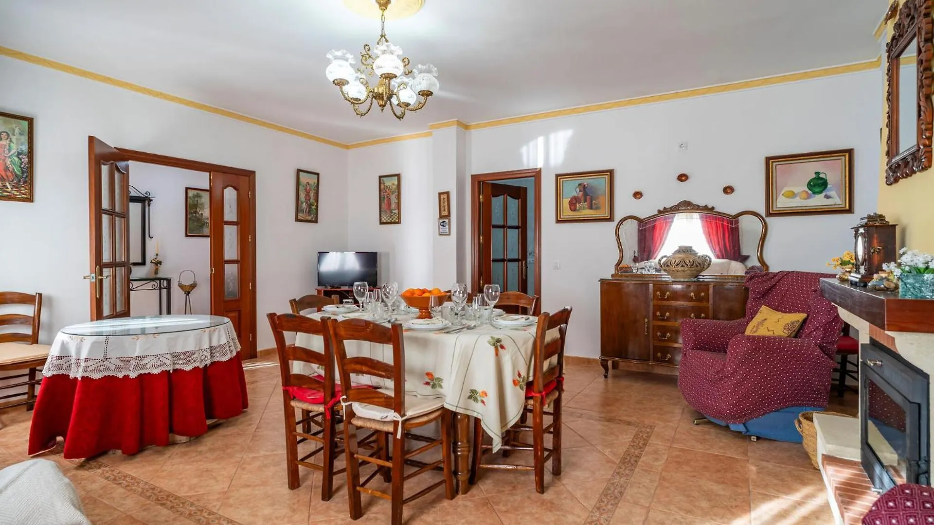 Stunning Home In Iznajar With Kitchen Dom wakacyjny